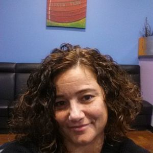 Meet your Posher, Deena